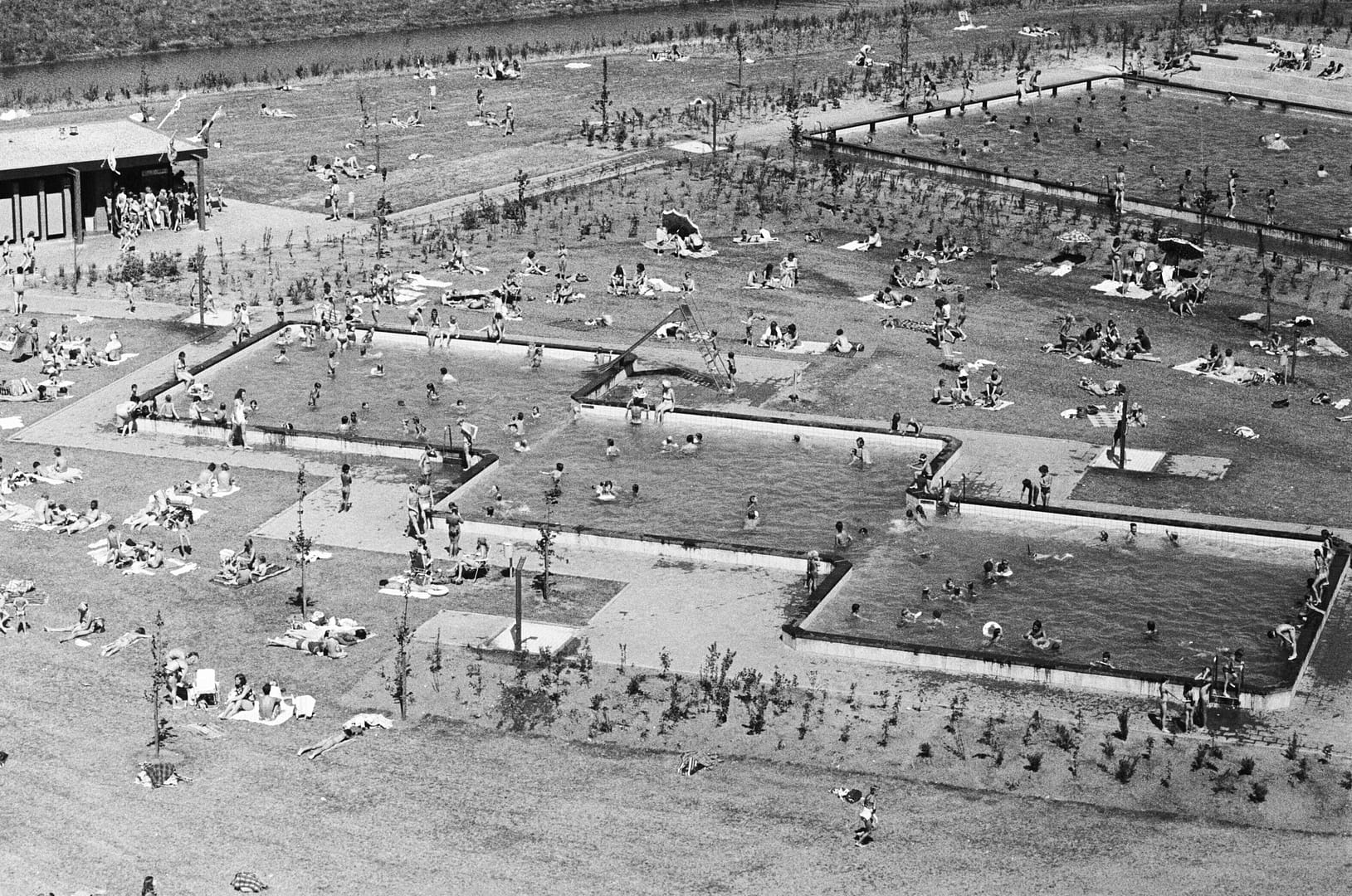 Buitenbad Zwembad de Wisselslag