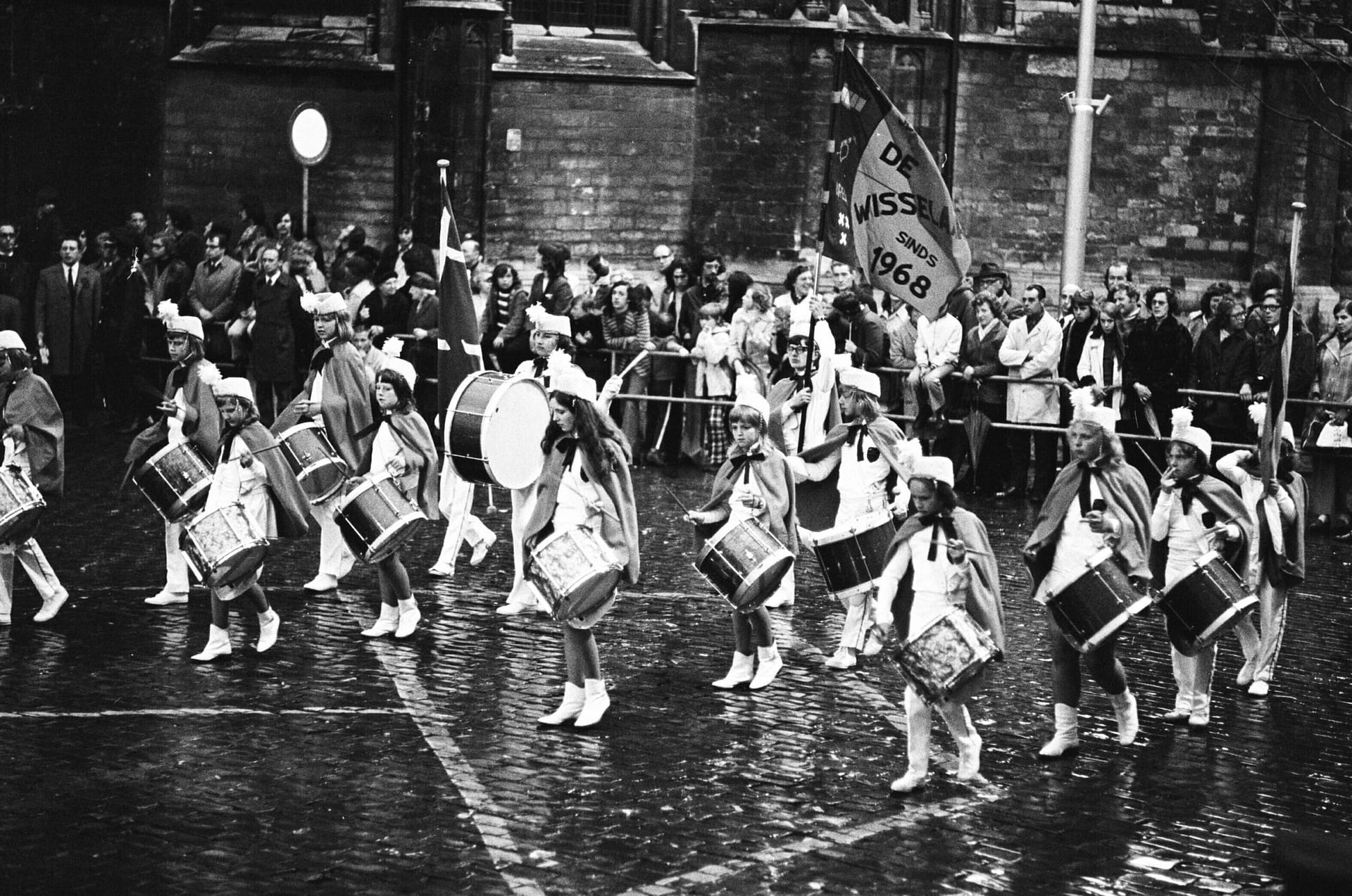 drumband de wiiselaar 2 1973