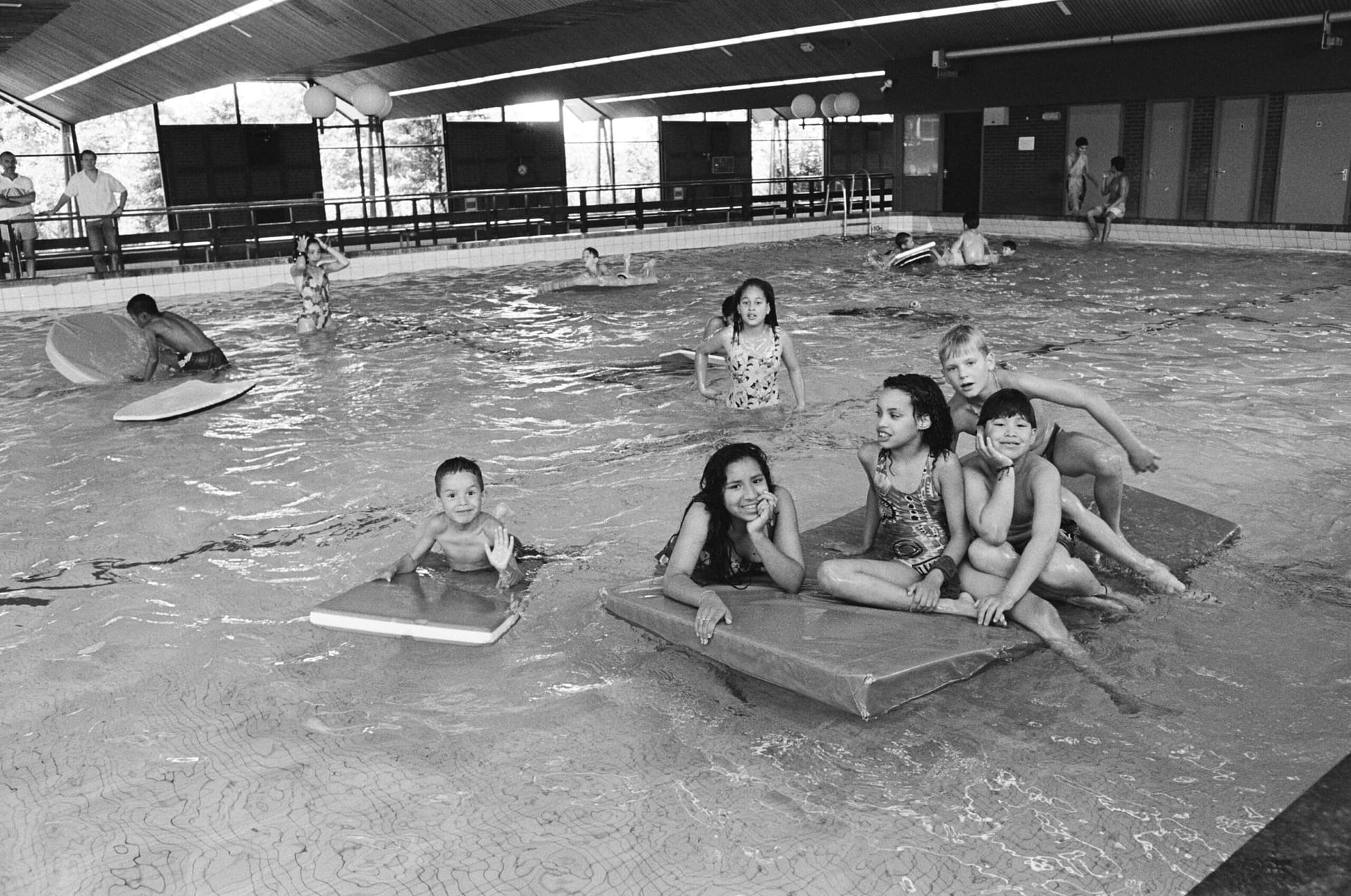Zwembad de wisselslag het kikkerbad 1993 Zwembad de wisselslag het kikkerbad 1993